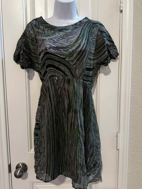 Broadway & Broome Dresses & Skirts - Broadway & Broome Anthropologie 100% Silk Abstract Stripe Mini Dress
